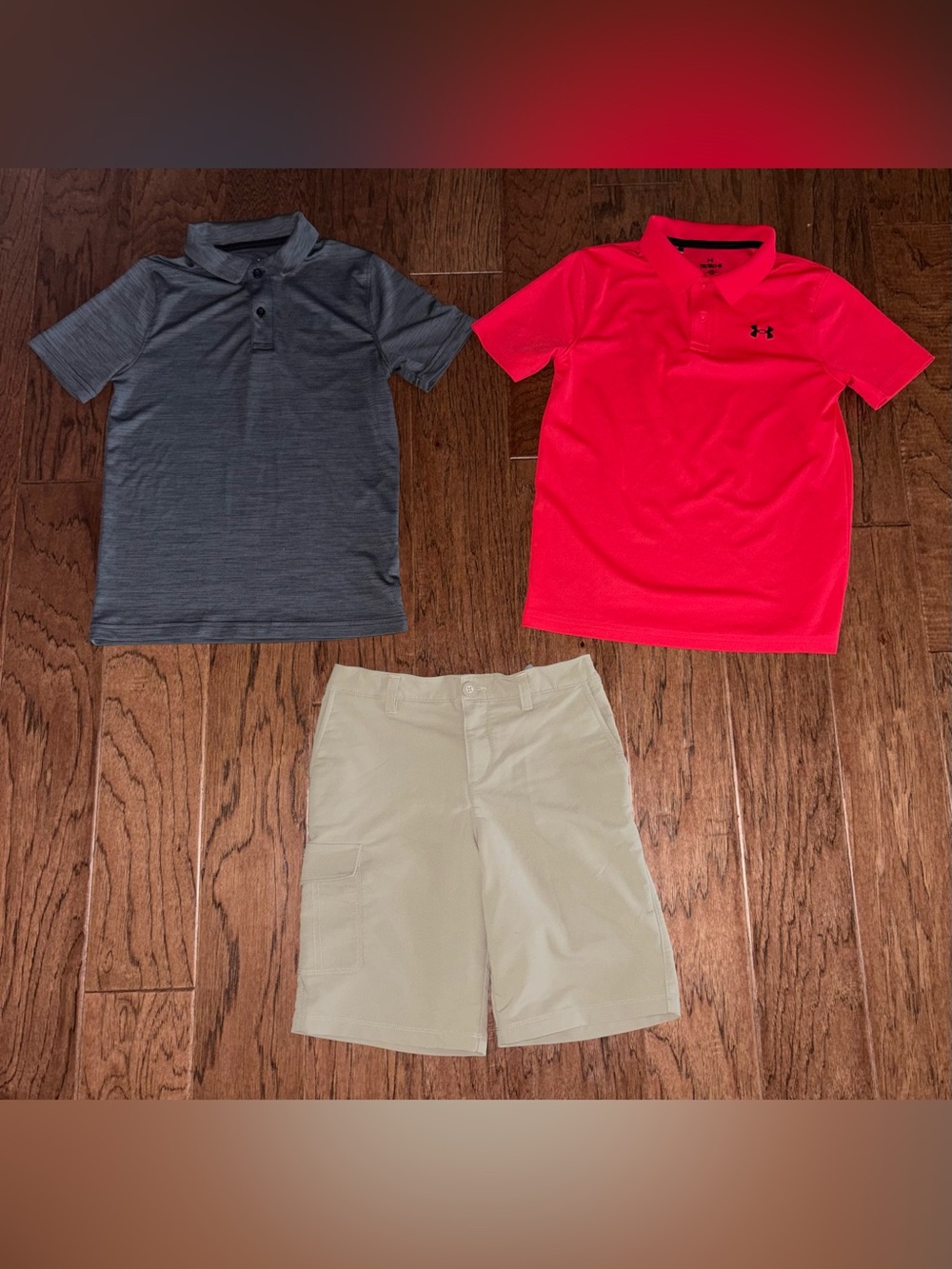 Under Armour Golf Lot Of 3 Polos And Short Boys Size Youth Medium